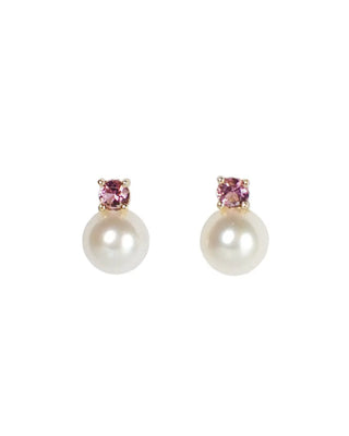 Pair of pearl earrings with pink quartz set in yellow gold on a white background